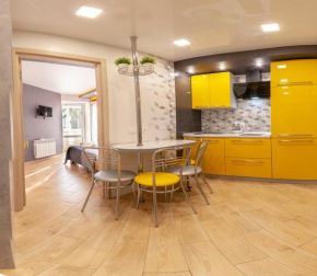 Yellow Loft Luxury apartments with 2 bedrooms